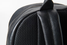 Load image into Gallery viewer, Barcelona Leather Bag
